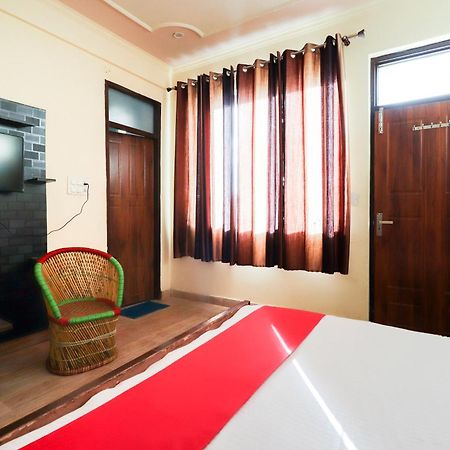 Silver Dew Resorts And Restaurant Dhanaulti Exterior foto