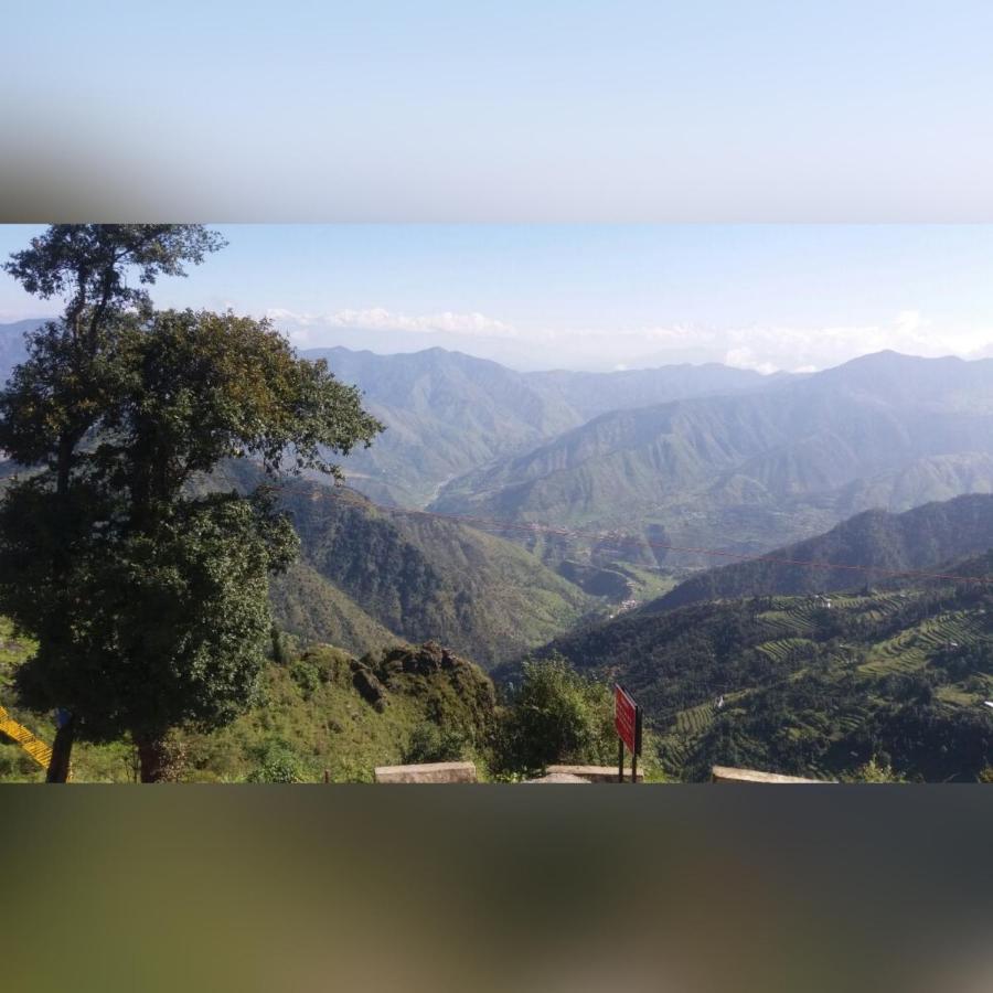 Silver Dew Resorts And Restaurant Dhanaulti Exterior foto