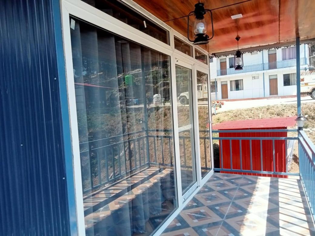 Silver Dew Resorts And Restaurant Dhanaulti Exterior foto