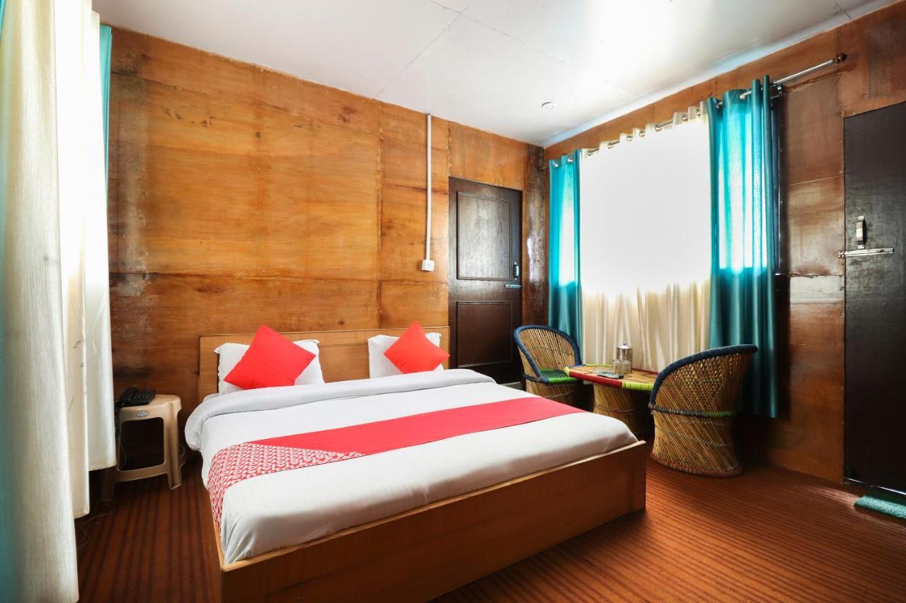 Silver Dew Resorts And Restaurant Dhanaulti Exterior foto